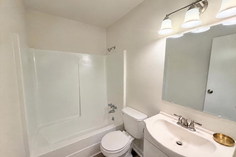 Photo 16 of 23 of 1181 Bouldercrest Cir, Watkinsville, GA