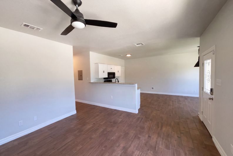 Photo 17 of 18 of 102 Bowdoin St, San Antonio, TX
