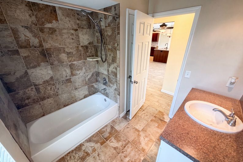 Photo 31 of 44 of 4573 Bayridge Ct, Spring Hill, FL