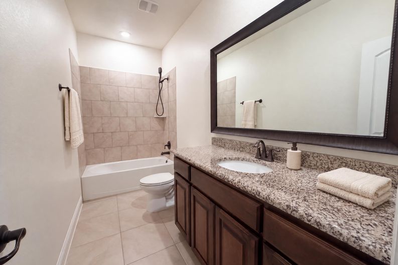 Photo 10 of 15 of 7913 Caddo Cv, McKinney, TX