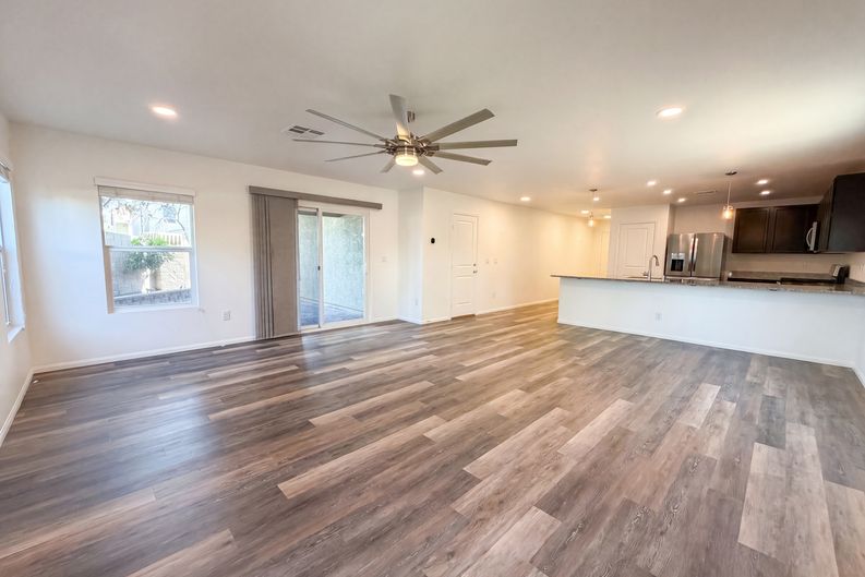 Photo 3 of 26 of 6603 Angelina St, Las Vegas, NV