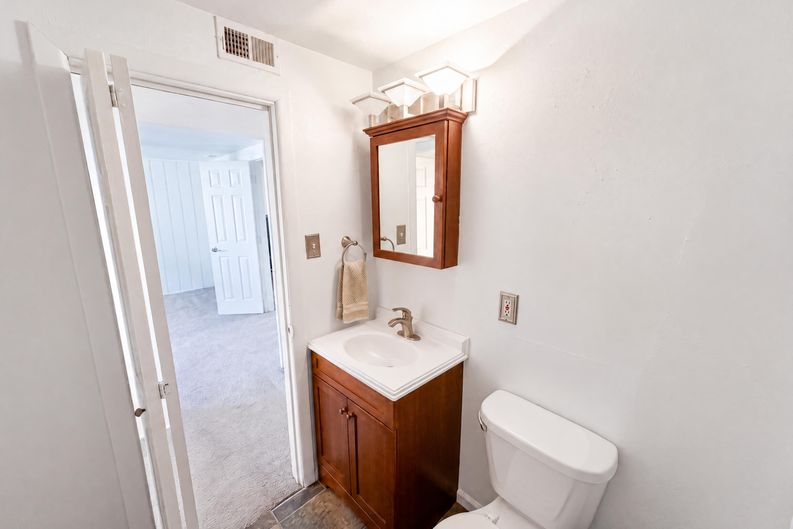 Photo 13 of 28 of 5667 Johnson St, Arvada, CO