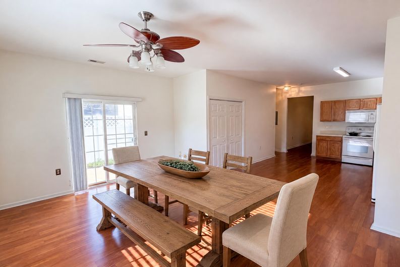 Photo 7 of 17 of 7175 Somerset Springs Dr, Charlotte, NC