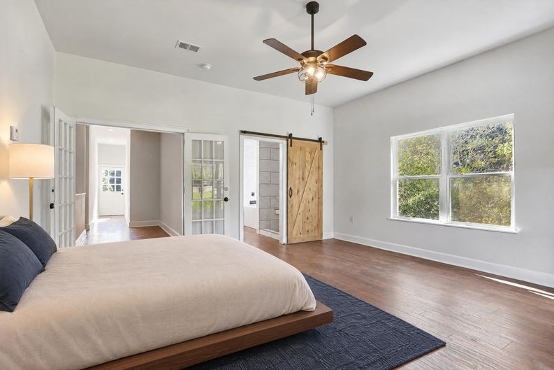 Photo 4 of 56 of 6090 Smokey Rd, Athens, GA