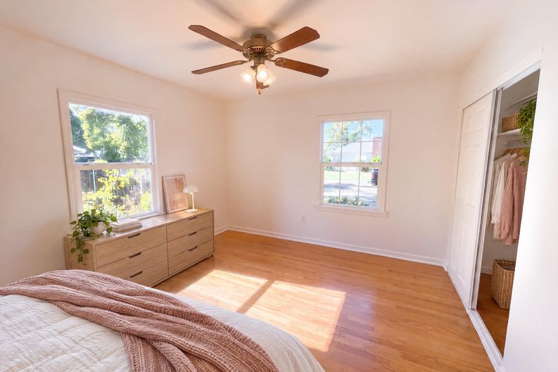 Photo 4 of 29 of 3450 Sierra View Ln, Sacramento, CA