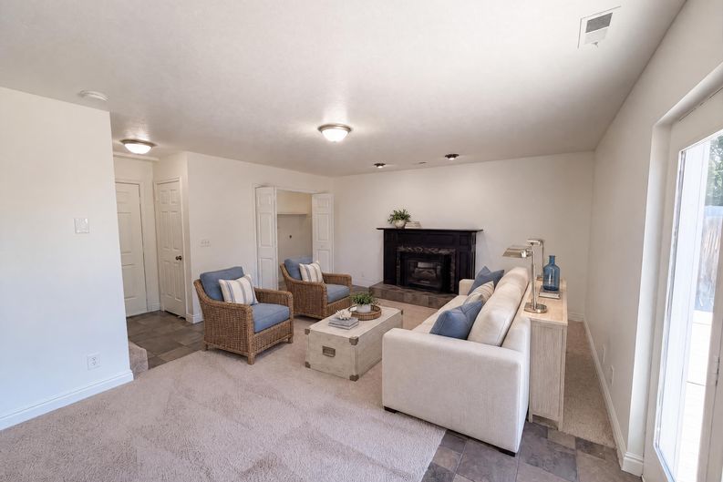 Photo 9 of 24 of 532 W 860 S, Tremonton, UT