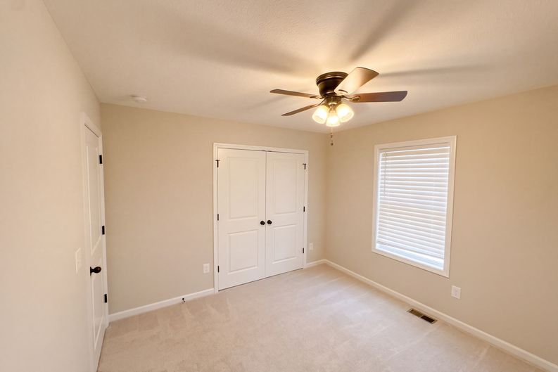 Photo 17 of 34 of 2704 Brent Cir, Cornersville, TN