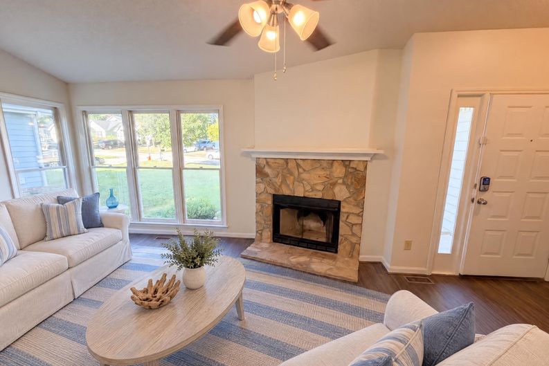Photo 7 of 16 of 3117 Verdugo Dr, Raleigh, NC