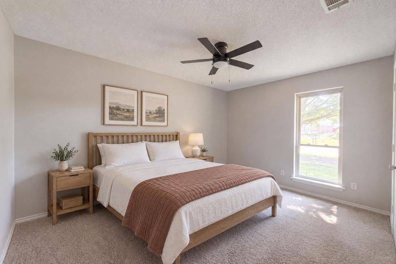 Photo 8 of 17 of 711 Rush Creek Dr, Allen, TX
