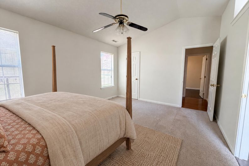 Photo 12 of 16 of 12525 Panthersville Dr, Charlotte, NC