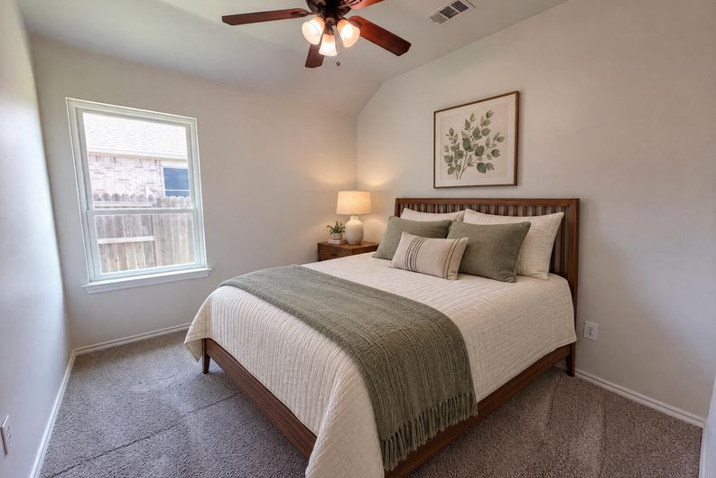 Photo 10 of 21 of 324 Cascade Dr, Red Oak, TX
