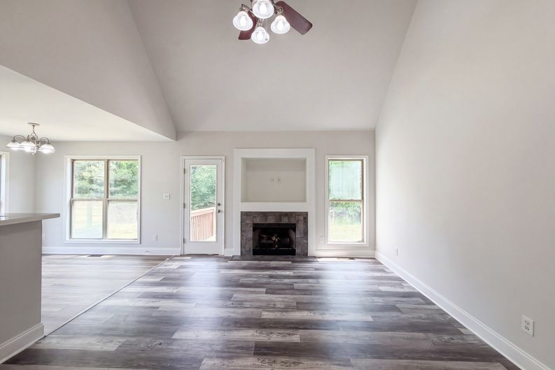 Photo 3 of 28 of 34 Cass Station Dr NW, Cartersville, GA