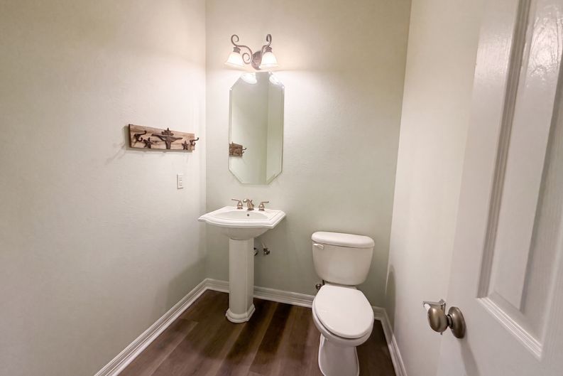 Photo 22 of 26 of 1724 Westend Pl, Round Rock, TX