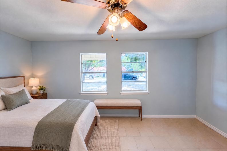 Photo 7 of 19 of 502 Jennings St, Nocona, TX