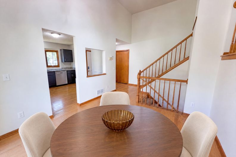 Photo 9 of 29 of 7537 Fairfield Rd, Brooklyn Park, MN