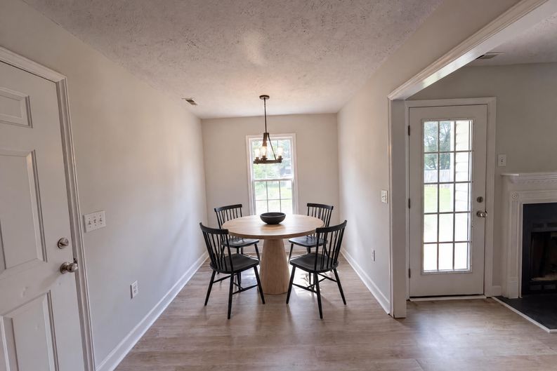 Photo 7 of 15 of 444 Northwoods Dr, Raeford, NC