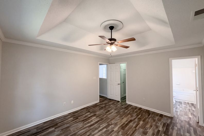 Photo 8 of 19 of 3760 Sedgewick Dr SW, Concord, NC