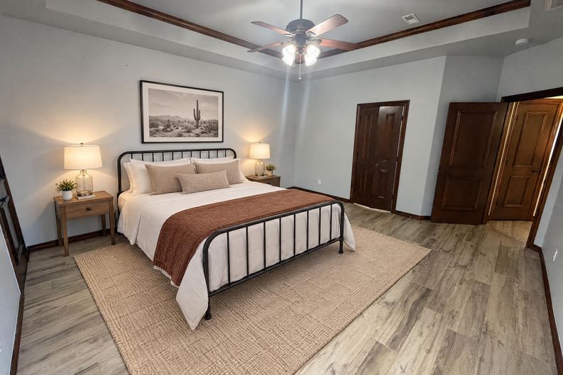 Photo 7 of 25 of 1017 W Camellia Way, Mustang, OK