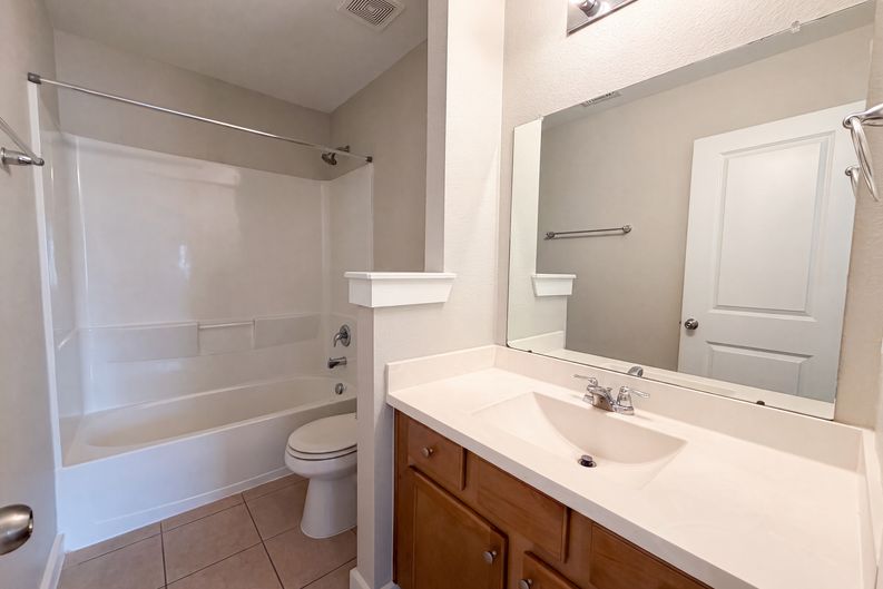 Photo 16 of 19 of 40828 Mostyn Hill Dr, Magnolia, TX