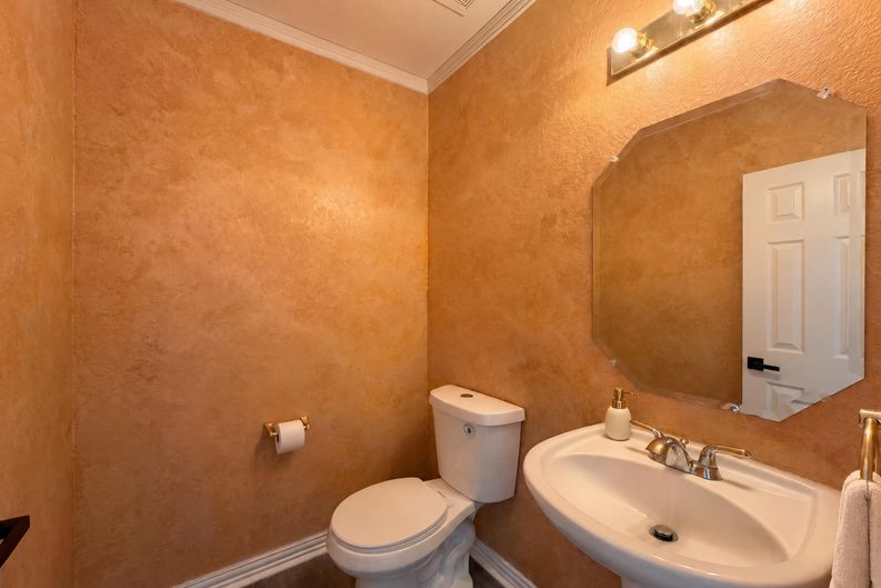 Photo 17 of 23 of 3853 Wintergreen Dr, Plano, TX