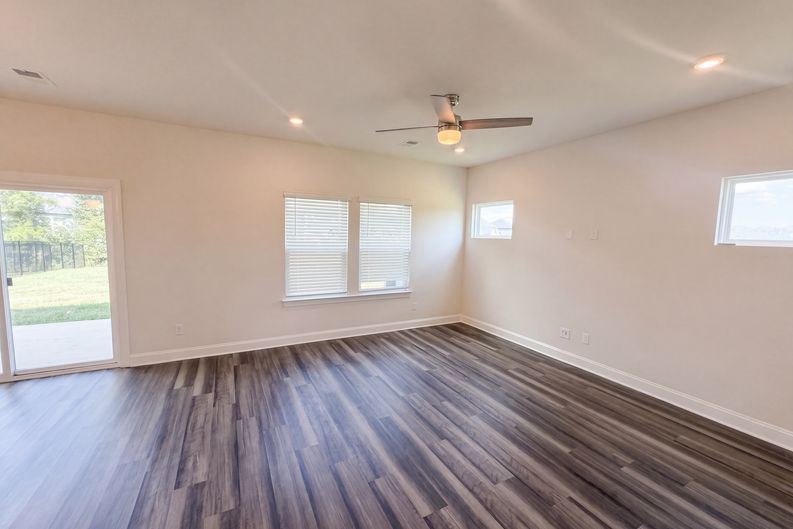 Photo 5 of 22 of 3705 Grimes Martinez Ct, Murfreesboro, TN
