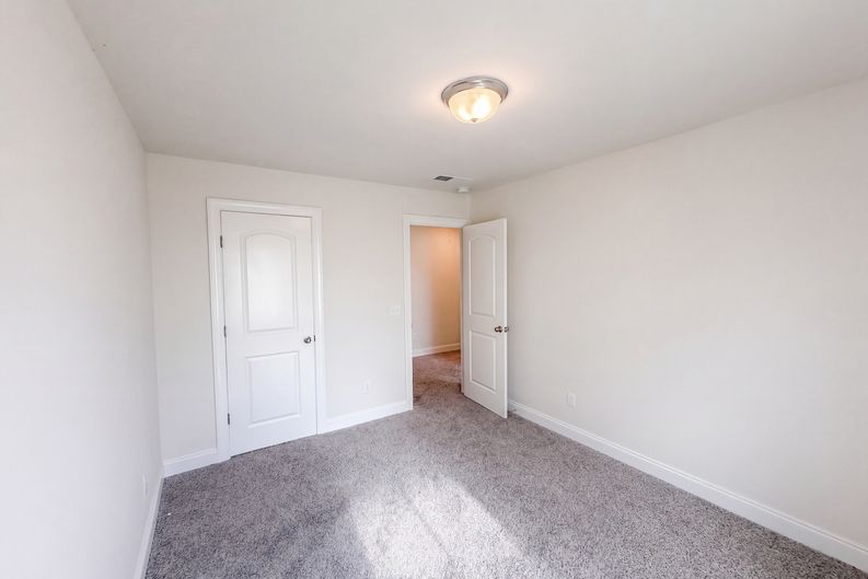 Photo 10 of 22 of 3705 Grimes Martinez Ct, Murfreesboro, TN