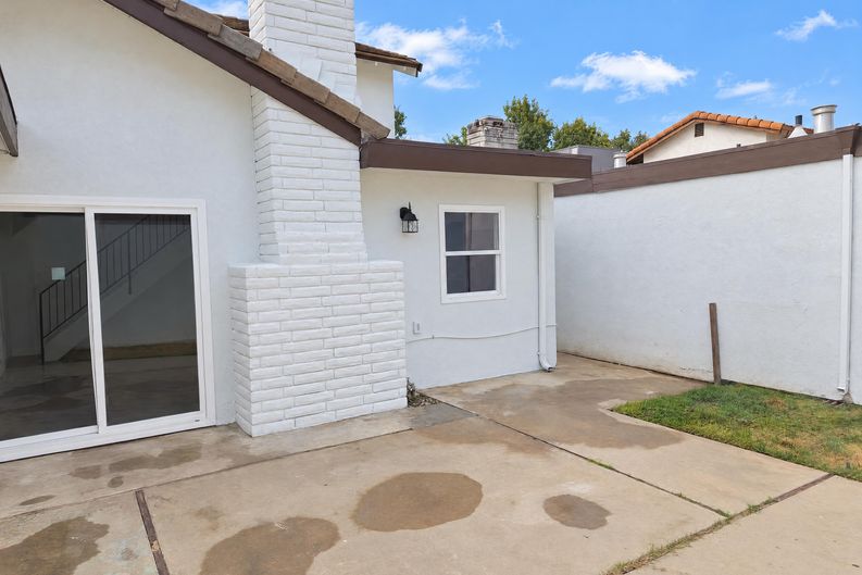 Photo 18 of 25 of 2625 El Greco Dr, Modesto, CA