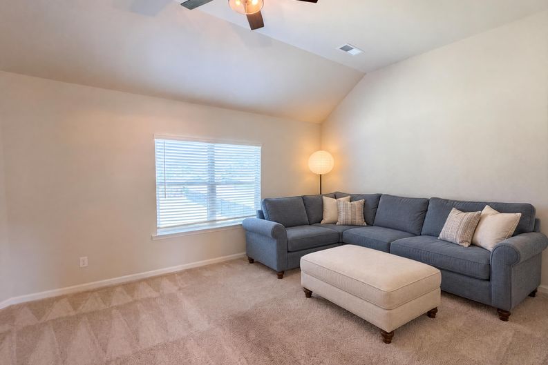 Photo 4 of 47 of 2144 Airline Rd, McDonough, GA