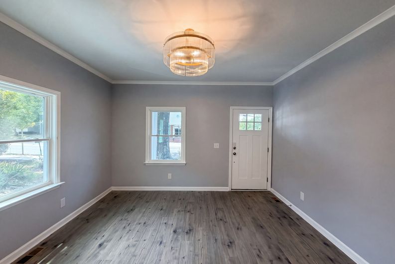 Photo 15 of 16 of 1501 S Roxboro St, Durham, NC