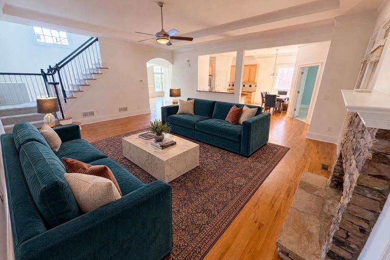 Photo 13 of 41 of 3725 Wescott Way, Sandy Springs, GA