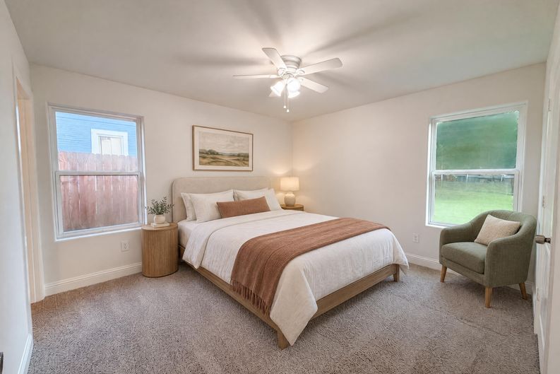 Photo 12 of 20 of 709 W Hull St, Denison, TX