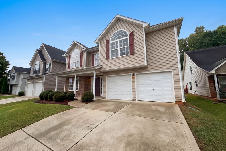 Photo 6 of 32 of 3214 Erwin Trace Dr, Charlotte, NC