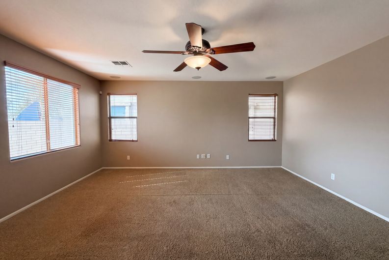 Photo 14 of 40 of 2993 S 160th Ln, Goodyear, AZ
