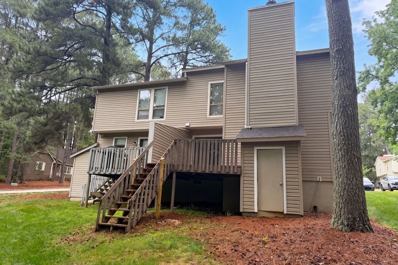 Photo 5 of 18 of 104 Arbuckle Ln, Cary, NC