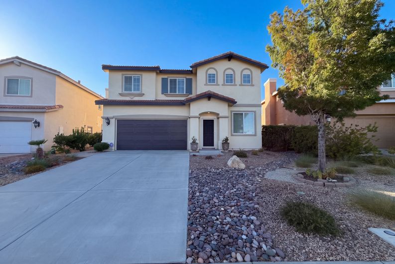 Photo 25 of 33 of 37601 Ficus Ct, Palmdale, CA