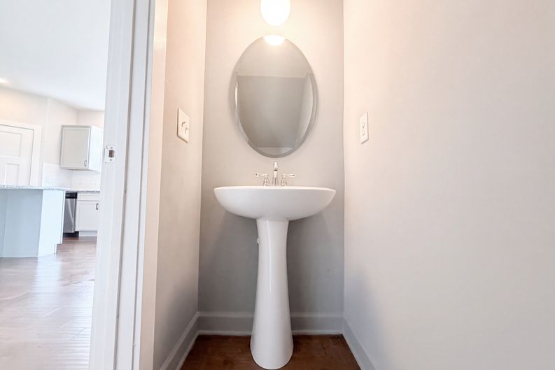 Photo 12 of 22 of 8052 Brockman Ln, Nashville, TN