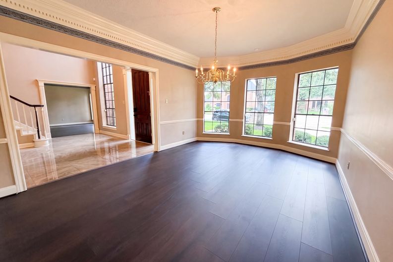 Photo 10 of 29 of 17418 Wilton Park Ct, Spring, TX
