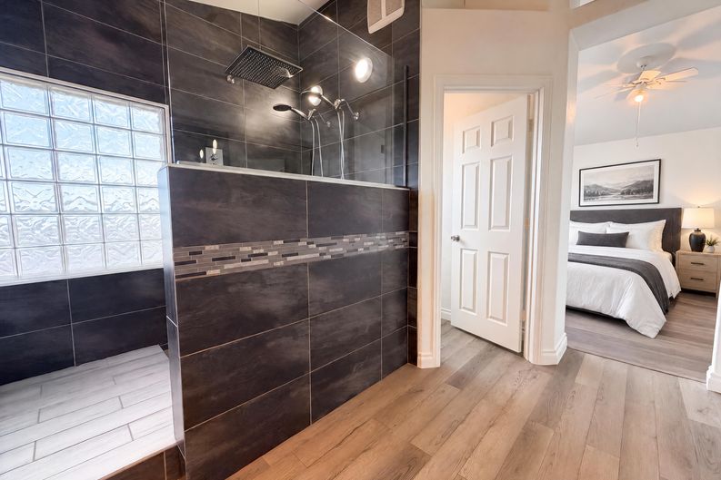 Photo 13 of 22 of 7504 Holloran Ct, Las Vegas, NV