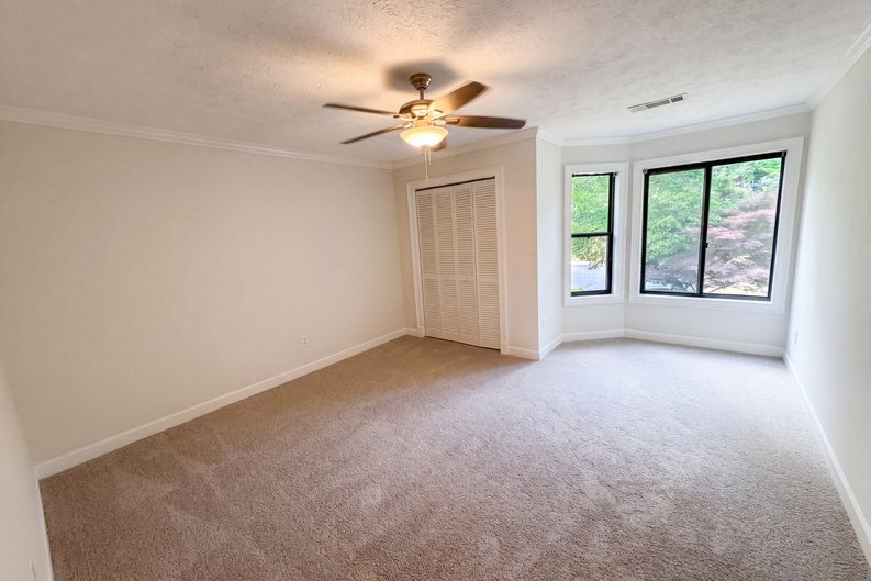 Photo 21 of 53 of 4958 Scotts Creek Trl, Peachtree Corners, GA