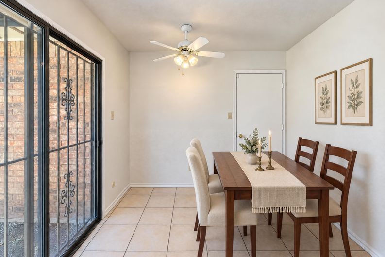 Photo 13 of 21 of 1226 Sequoia Dr, Desoto, TX