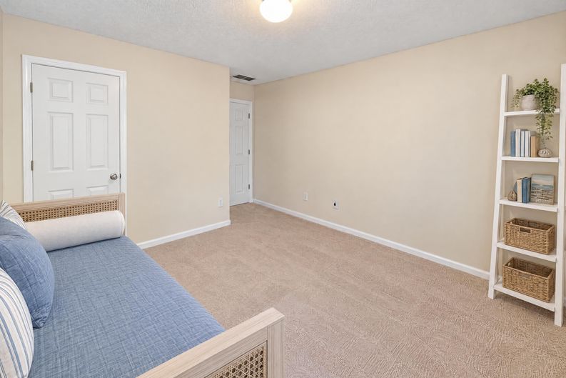 Photo 13 of 23 of 13249 Marrywood Ct, Alpharetta, GA