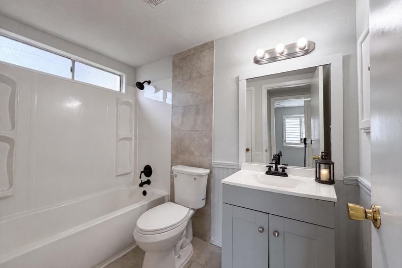 Photo 14 of 21 of 807 Mountain Meadows Dr, Katy, TX