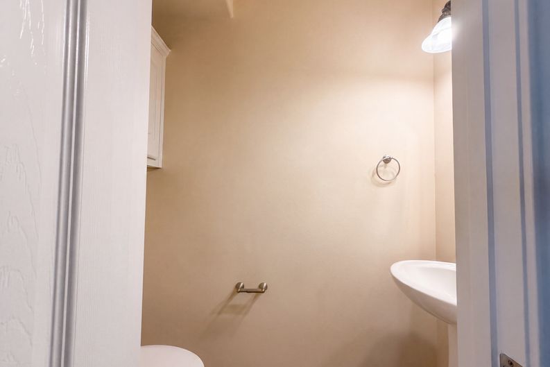 Photo 26 of 29 of 409 Lone Oak Ct, Kennedale, TX
