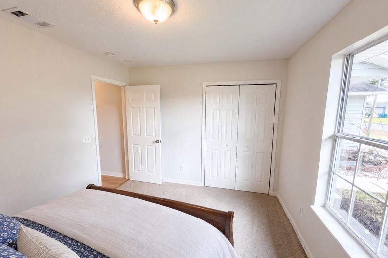 Photo 18 of 28 of 2998 Firwood Ave SE, Palm Bay, FL