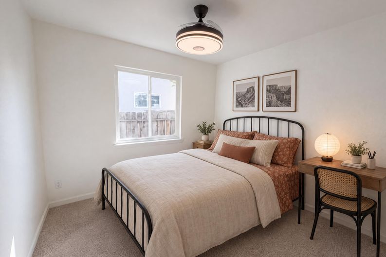 Photo 10 of 18 of 5208 Fernwood Way, Sacramento, CA