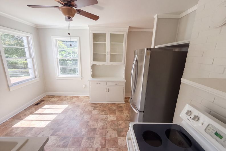 Photo 6 of 14 of 521 Grace Ave, Lancaster, SC
