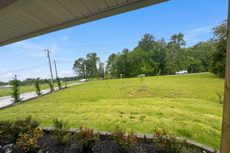 Photo 22 of 23 of 5055 New Highway 68, Madisonville, TN