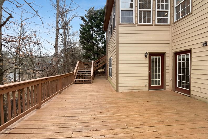 Photo 10 of 35 of 2859 Savannah Walk Ln, Suwanee, GA