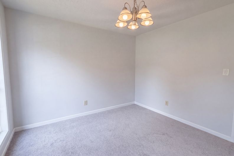 Photo 11 of 30 of 4050 Paloverde Dr NW, Kennesaw, GA