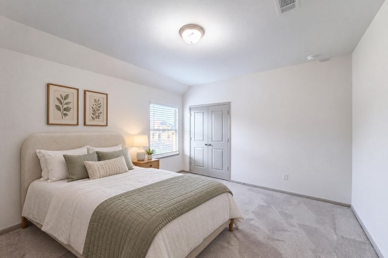 Photo 14 of 24 of 6702 Terania Cir, Katy, TX